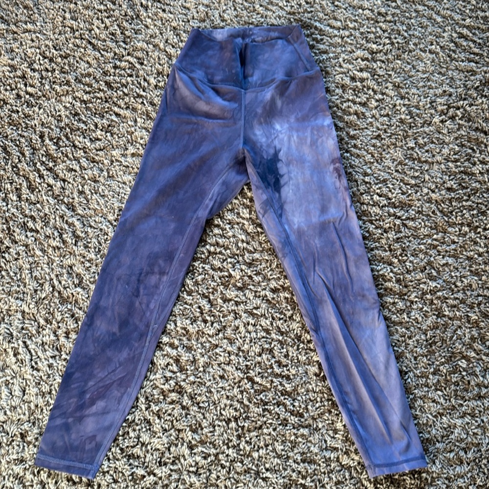 Purple Vitality size small leggings